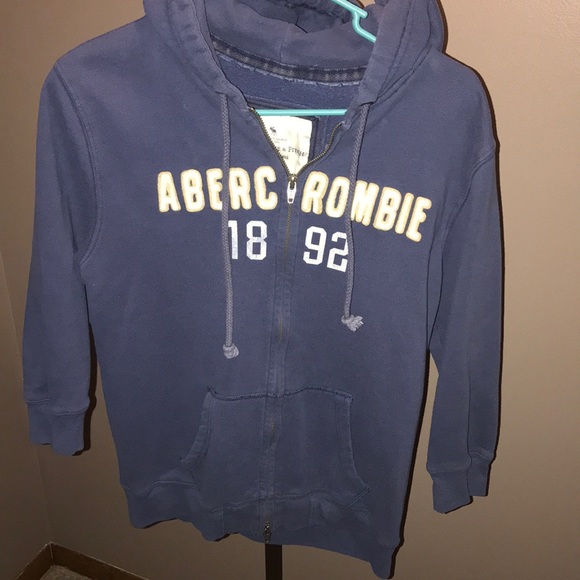 3/4 sleeve Abercrombie & Fitch zip up - Picture 2 of 3